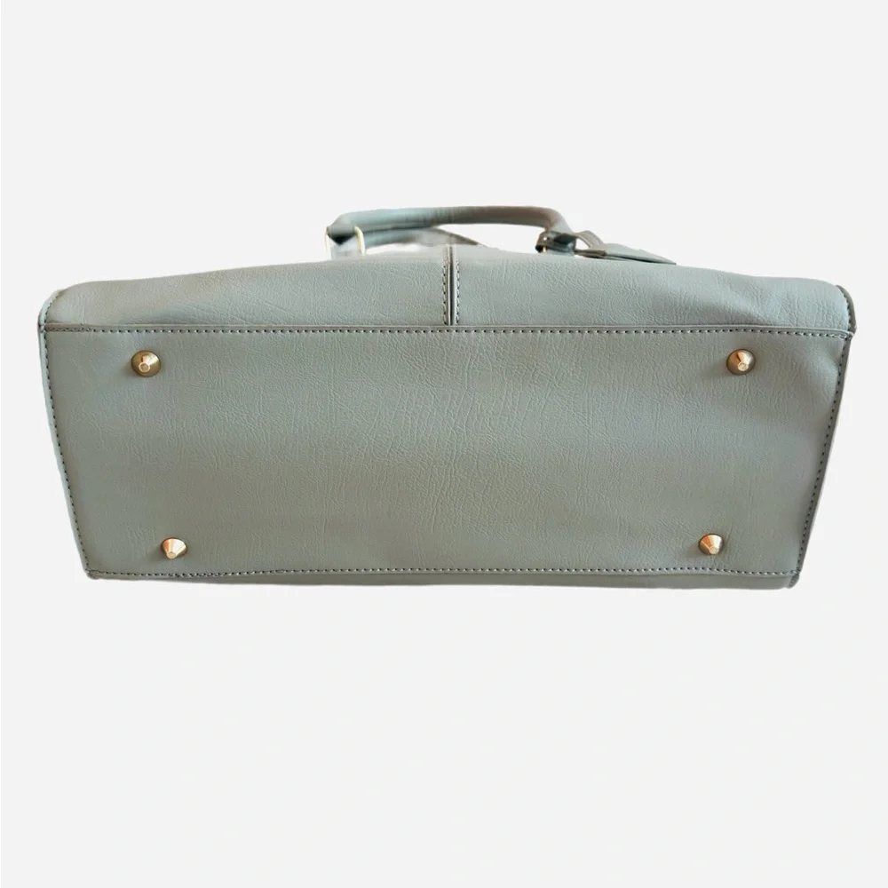 BCBG PARIS ~ Large Gray Satchel Hand Bag w/Beige Lining Gold Tone Hardware